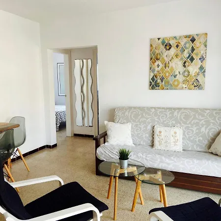 Aquarium Apartment *